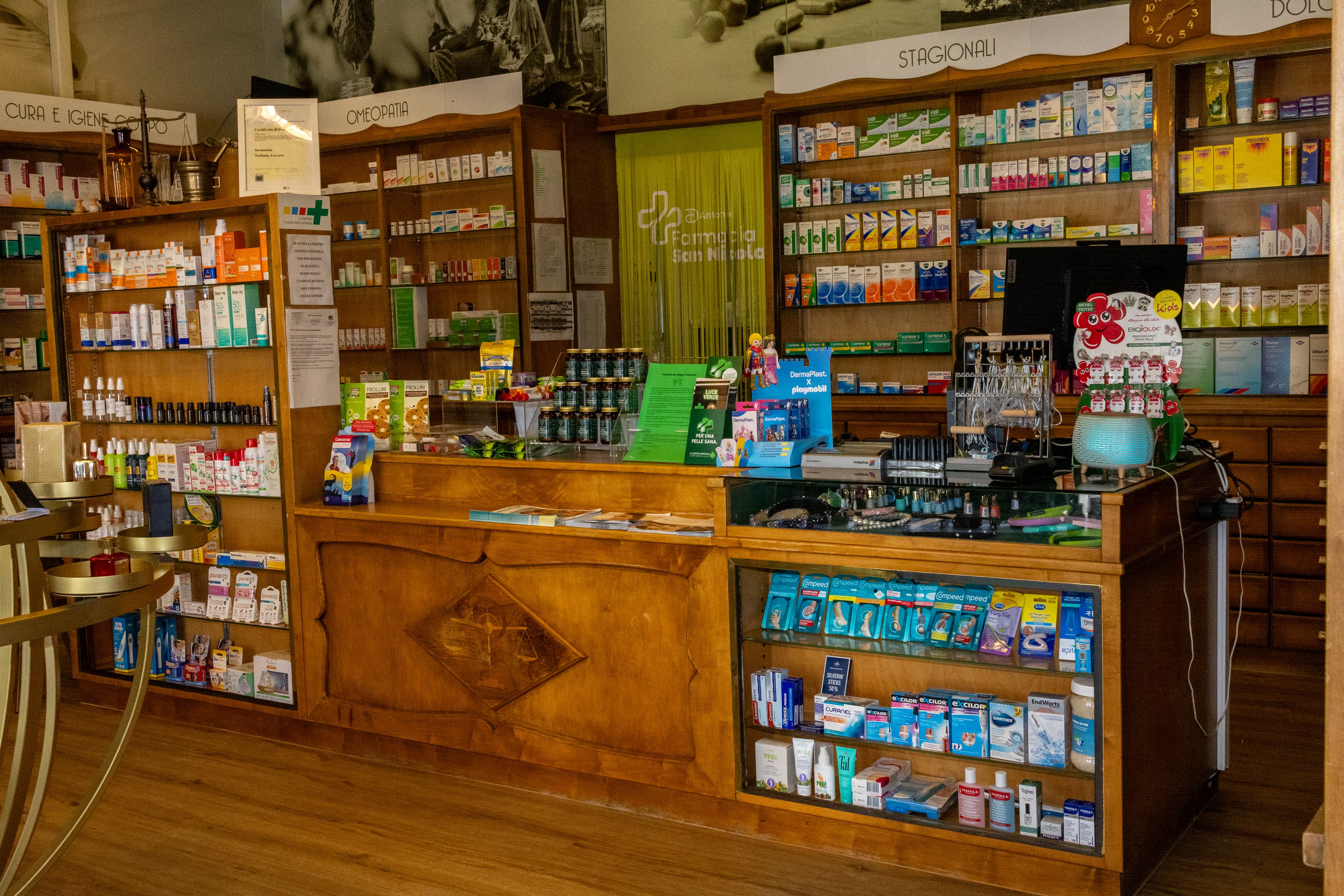 Farmacia San Nicolao foto 2