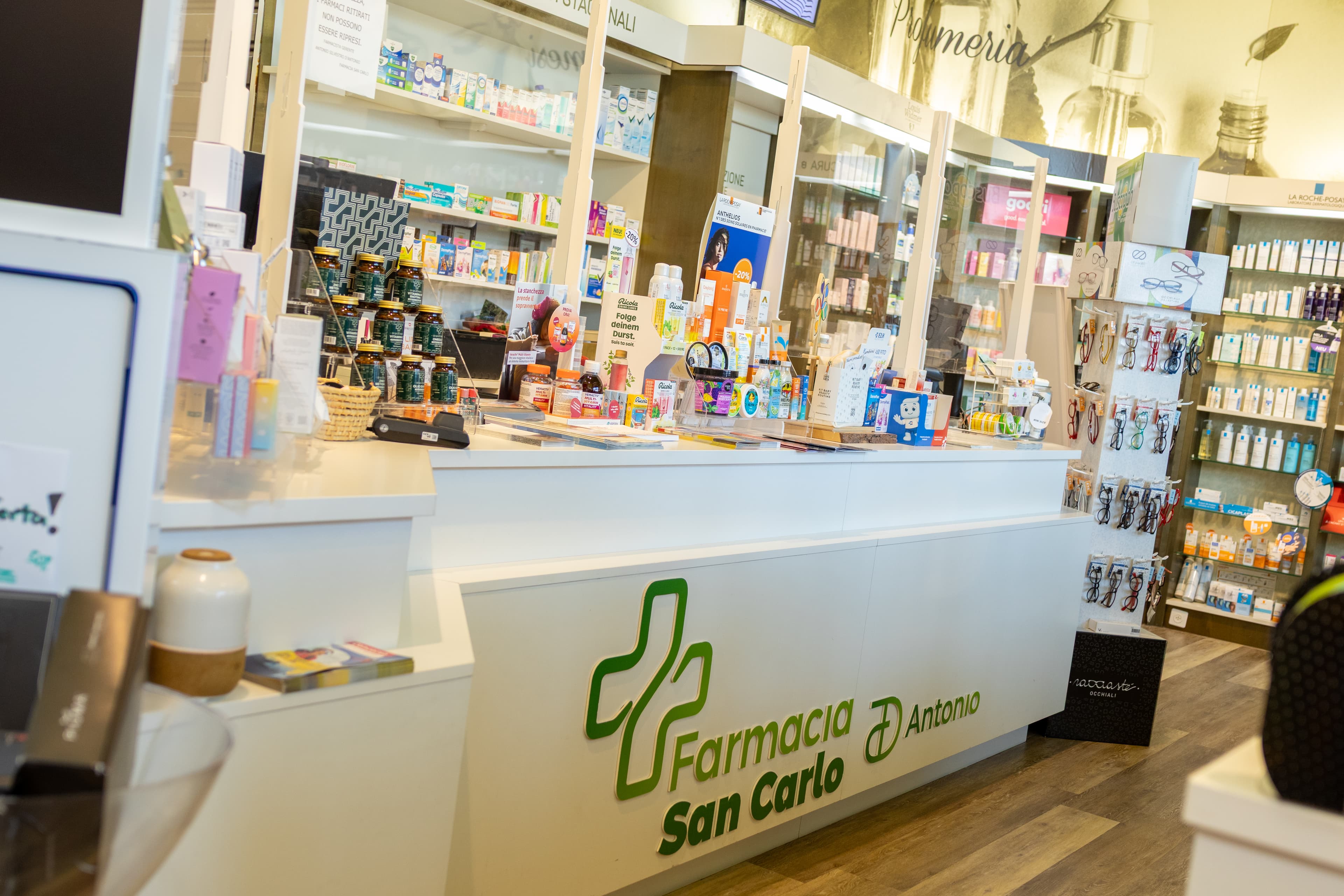 Farmacia San Carlo foto 2